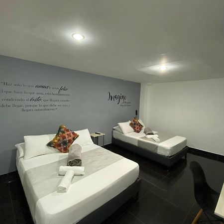 Hotel Aura Medellín Eksteriør bilde
