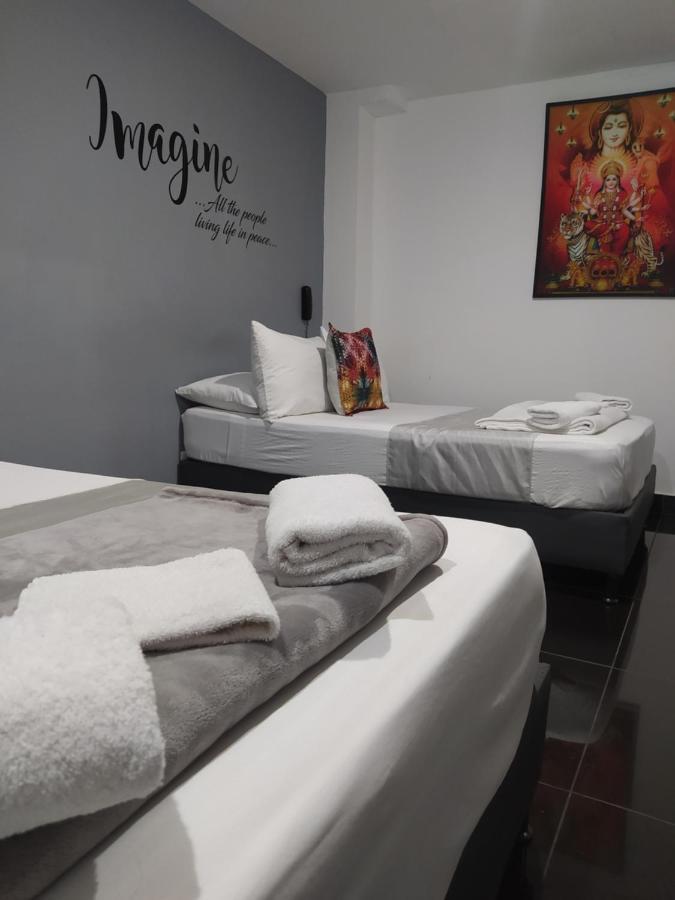 Hotel Aura Medellín Eksteriør bilde